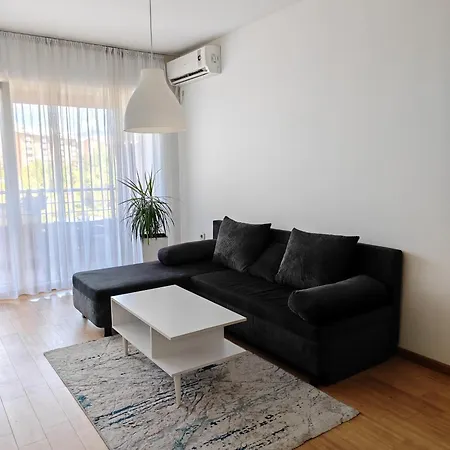 Sleep & Rest Апартаменты *