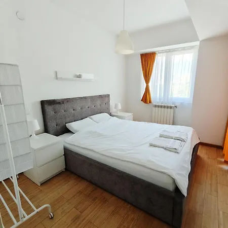 Апартаменты Sleep & Rest *